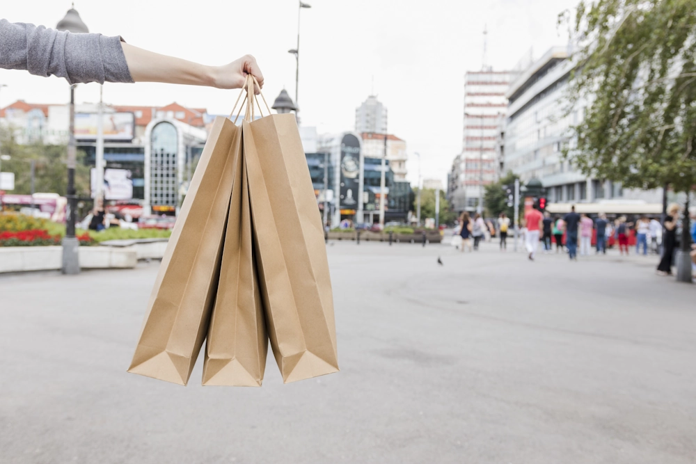 kiedy opłaca się kupować torby papierowe hurtem